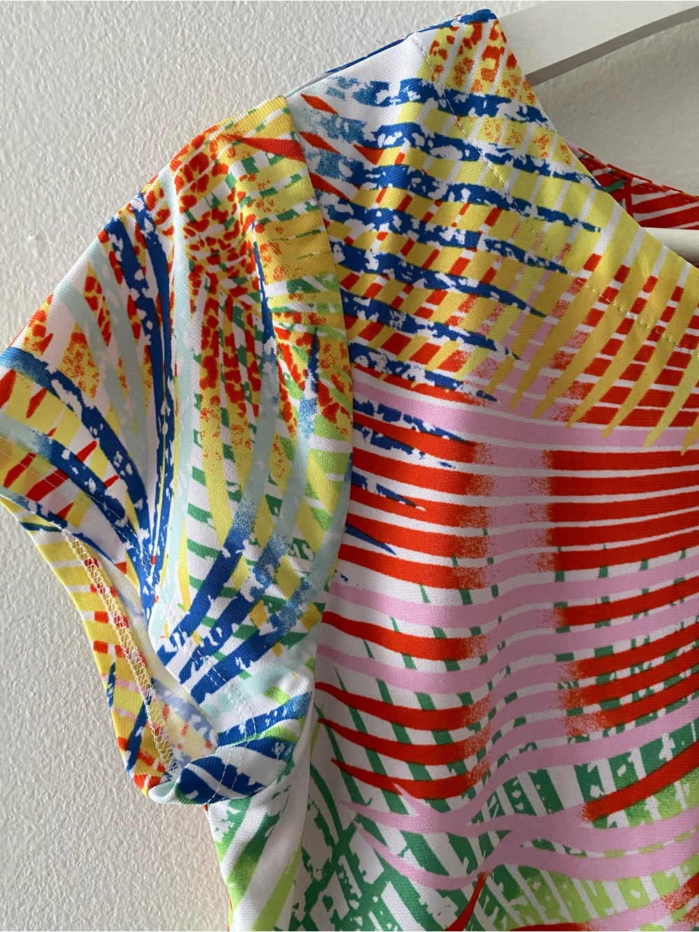 Cappagallo Colorful Tropical Print Short Sleeve Dress - Picture 2 of 9